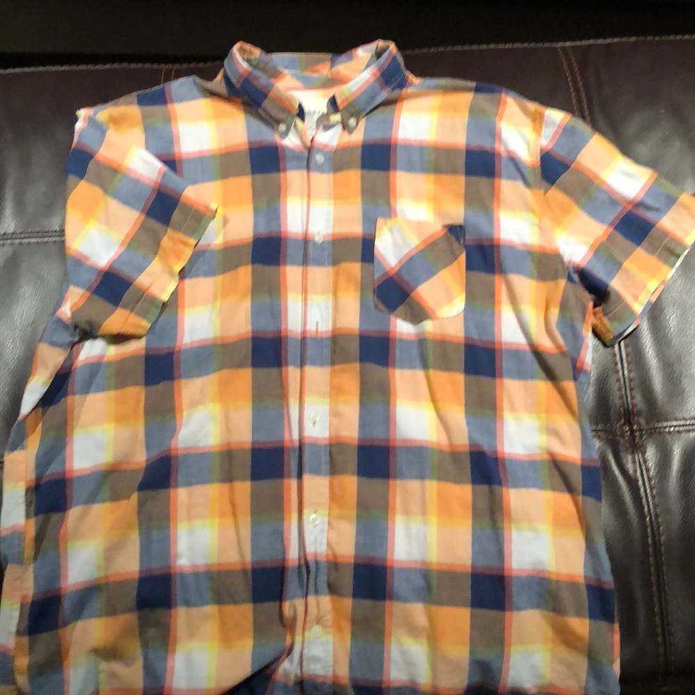 Aeropostale short sleeve button down shirt 2xl